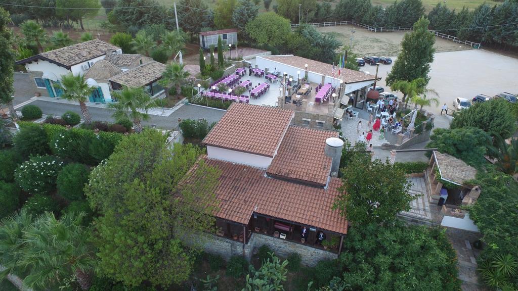 Agriturismo Terranova 皮斯蒂奇 外观 照片