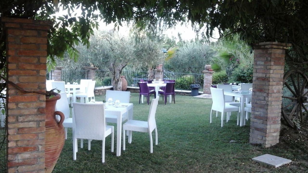 Agriturismo Terranova 皮斯蒂奇 外观 照片